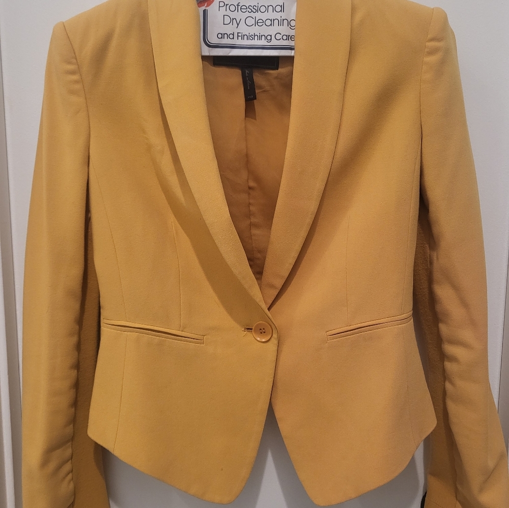 BCBG Yellow Mustard Blazer